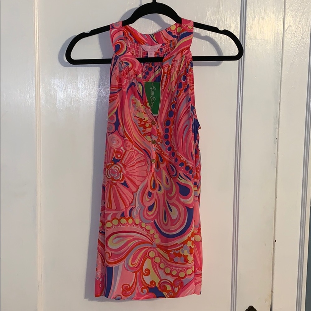 Lilly Pulitzer Bailey top size medium
